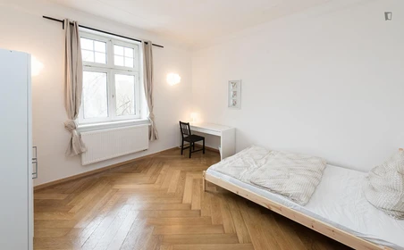 Room for rent with double bed Munchen