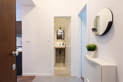 Logement entier à Martićeva ulica 17, image 16 de 31