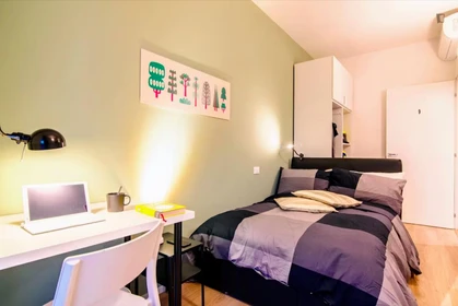 Renting rooms by the month in Padova