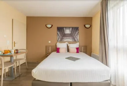 Private room in residence at Magny-les-Hameaux, 78114, image 14 of 23
