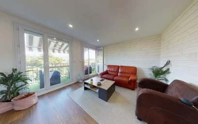 {area} de ortak bir dairede kiralık oda