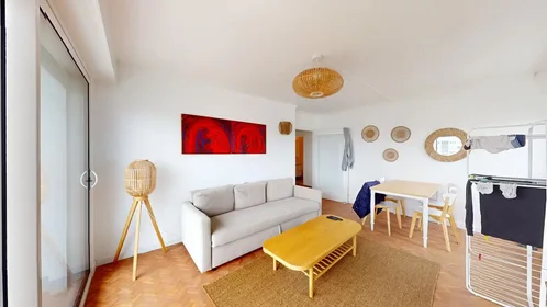 Stanza privata in Avenue de Grammont, Rives du Cher, immagine 9 di 10