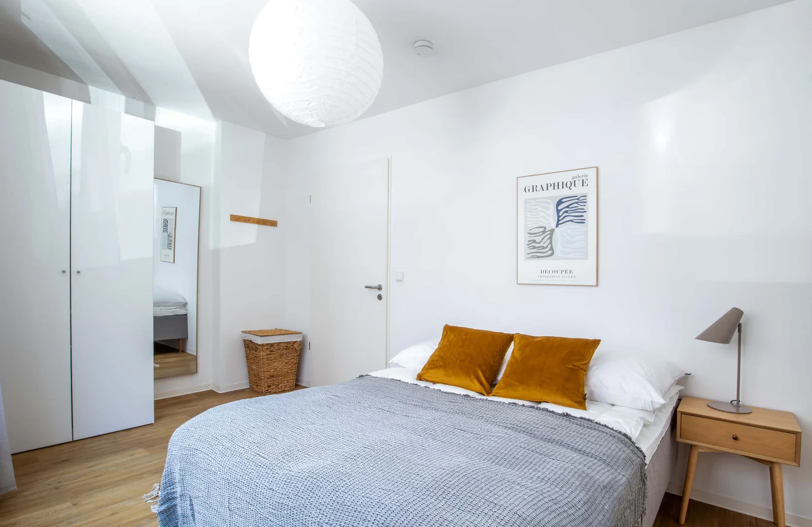 Habitación estudiantil económica con ubicación conveniente en 