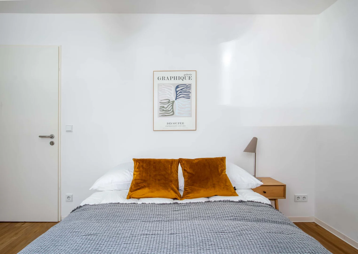Habitación acogedora para estudiantes disponible en 