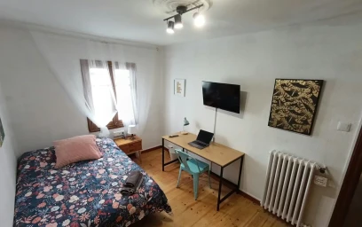 Appartamento intero in Calle de Sedano, Los Vadillos, immagine 7 di 10