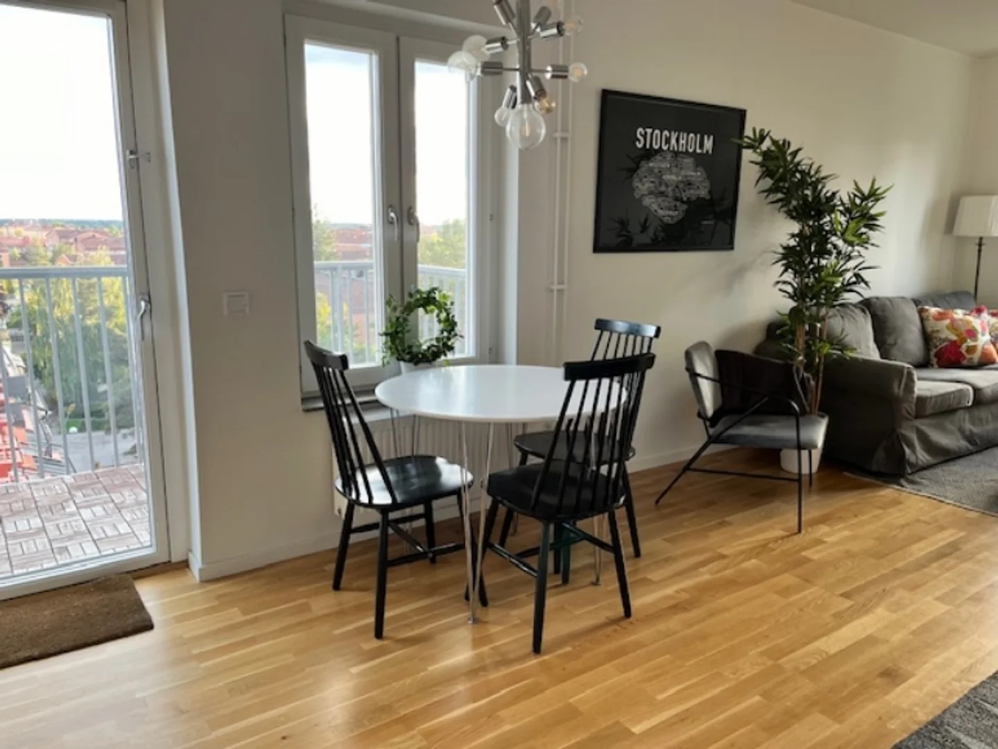 Sparbanksvägen 6