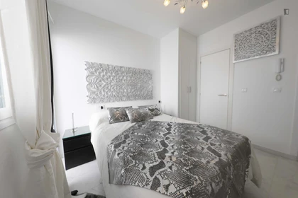 Quarto barato em Madrid