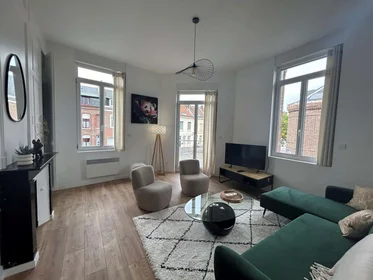 Quarto privado em 2 Rue du Pinceau, 80000 Amiens, France, imagem 4 de 12