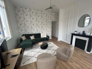 Quarto privado em 2 Rue du Pinceau, 80000 Amiens, France, imagem 3 de 12