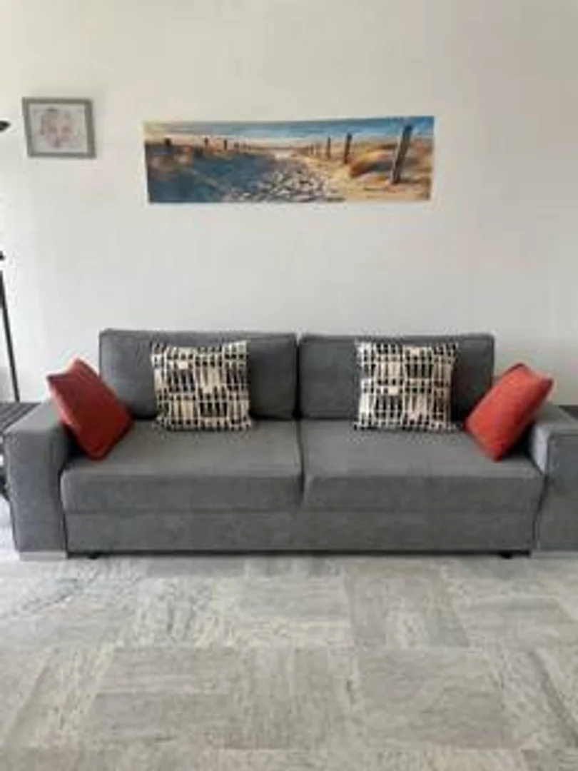 Habitación estudiantil económica con ubicación conveniente en 