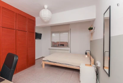 Room for rent in a shared flat in Reus