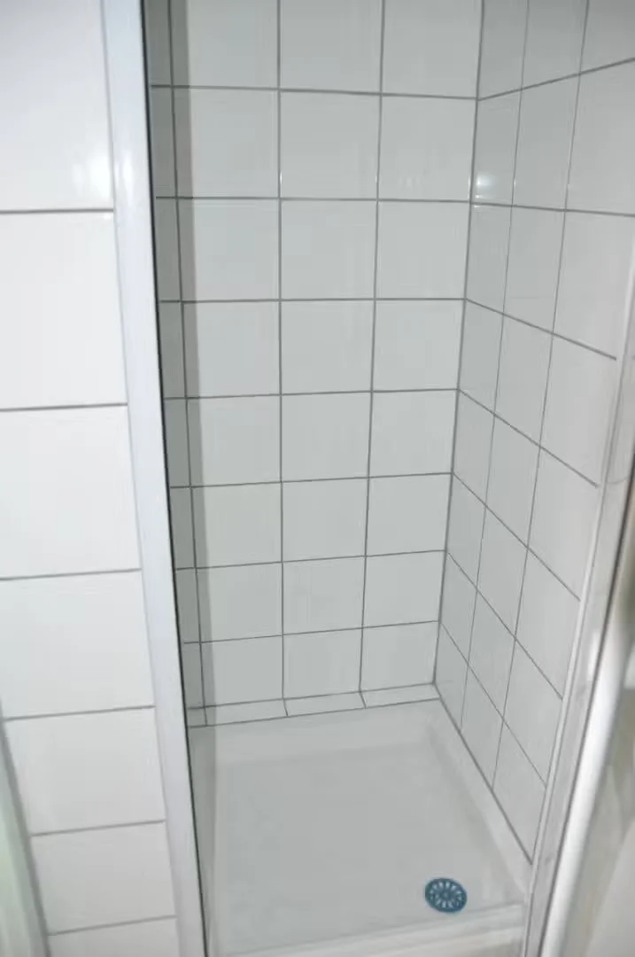 Habitación asequible para estudiantes con buena iluminación en 