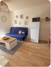 Chambre privée à Antibes, 06600, image 1 de 10