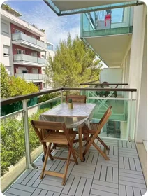 Chambre privée à Antibes, 06600, image 12 de 14