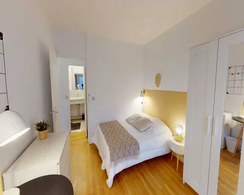 Chambre privée à Rue de Sèvres, Silly-Gallieni, image 2 de 10