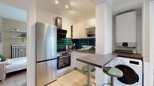 Quarto privado em 10 rue Jean Richepin, imagem 7 de 17