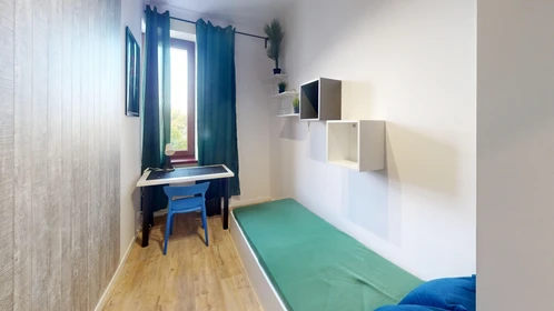 Room for rent with double bed Warszawa