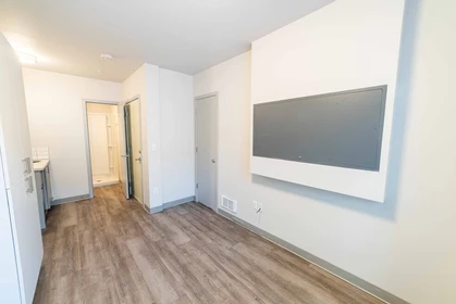 私人房间 在 Meridian Avenue North, 49的图像33