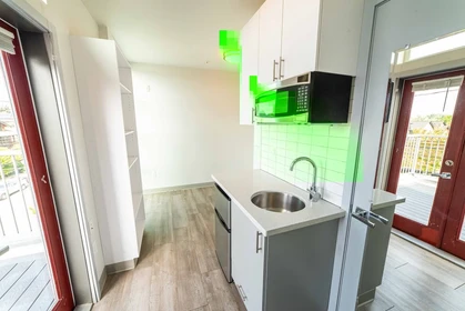 私人房间 在 Meridian Avenue North, 49的图像36