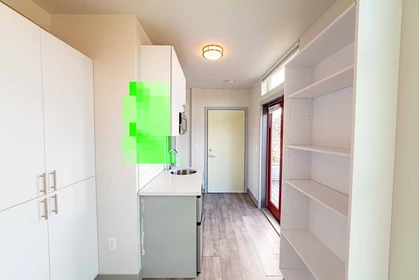 私人房间 在 Meridian Avenue North, 49的图像39