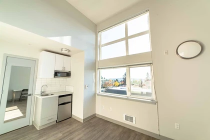 私人房间 在 Meridian Avenue North, 49的图像42