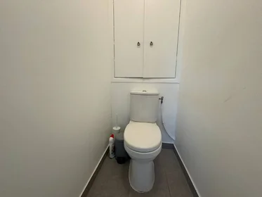 Quarto privado em Cergy, 95000, imagem 12 de 28