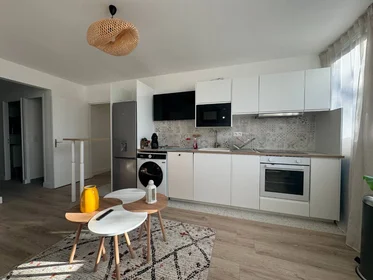 Quarto privado em Cergy, 95000, imagem 22 de 28