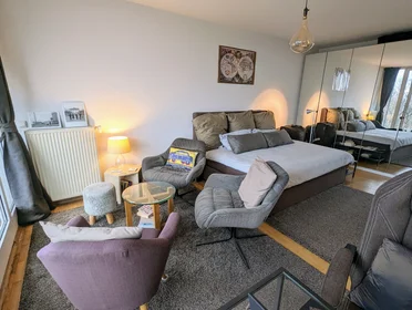 Private room at Veteranenstraße, 10, image 1 of 5