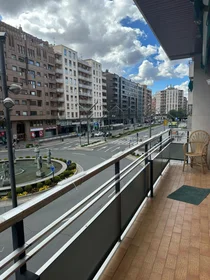 Stanza privata in Gran Vía Juan Carlos I, immagine 8 di 9