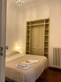 Stanza privata con letto matrimoniale Palermo