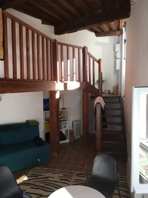 Chambre privée à Avignon, 84000, image 1 de 4