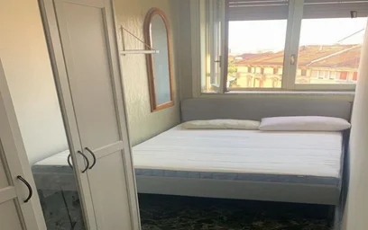 Chambre privée à Viale Gran Sasso, image 1 de 21