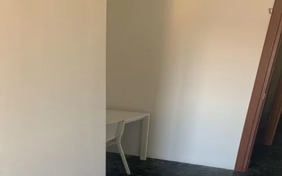 Chambre privée à Viale Gran Sasso, image 3 de 21