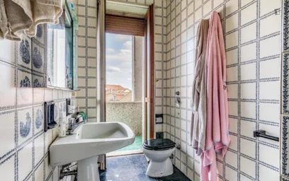 Chambre privée à Viale Gran Sasso, image 15 de 21