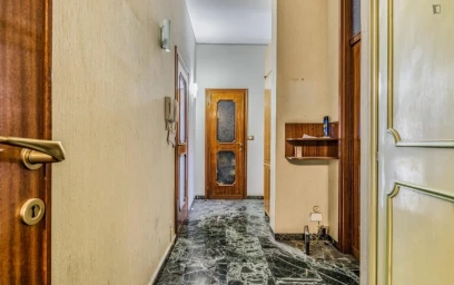 Chambre privée à Viale Gran Sasso, image 17 de 20