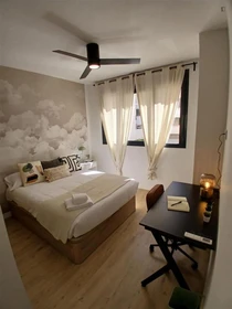 Quarto para alugar com cama de casal em Malaga