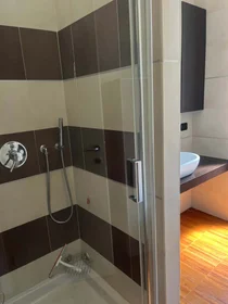 Apartamento inteiro em Via Cenisio, 46, 20154 Milano MI, Italia, imagem 11 de 30