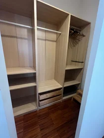 Apartamento inteiro em Via Cenisio, 46, 20154 Milano MI, Italia, imagem 21 de 30