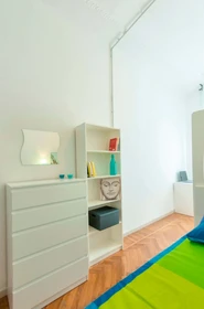 Renting rooms by the month in Torino