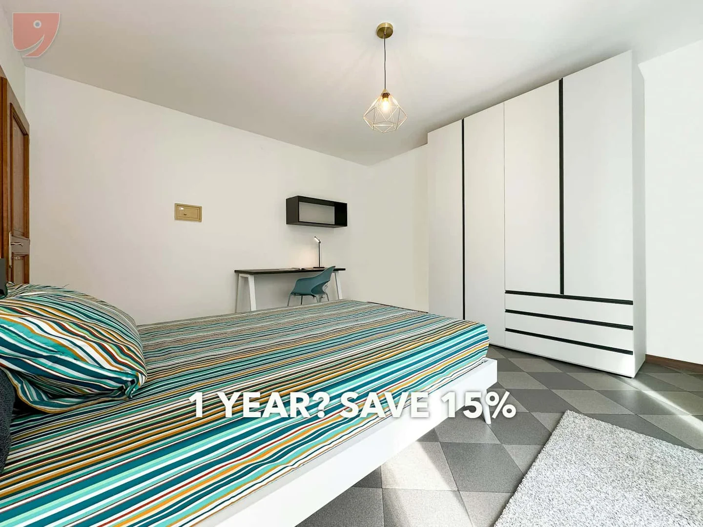 'de öğrenci dairesinde, tamamen mobilyalı kiralık oda