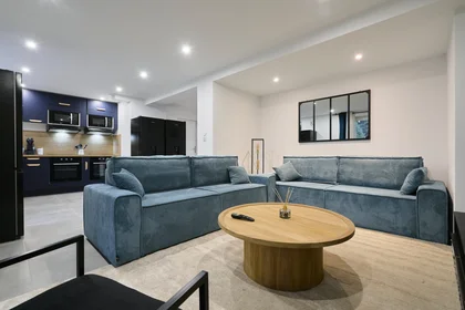 Quarto privado em 25 Avenue Louise Michel, imagem 1 de 10