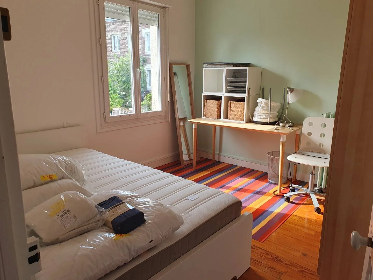 Cozy room for students available in 