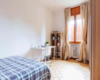 Room for rent in a shared flat in Padova