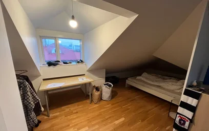 Dairenin tamamı konumu Grenimelur, Reykjavik, 8 10 görüntüsü