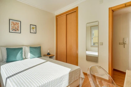 Habitación privada barata en Lisboa