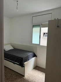 Zimmer zur Miete in einer WG in Sabadell