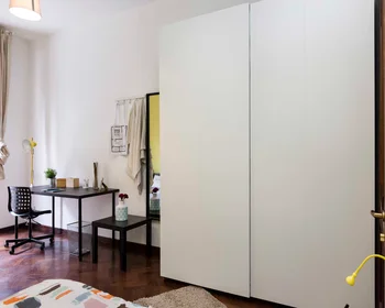 Habitación privada en Viale Giovanni Vicini, imagen 5 de 33