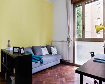 Habitación privada en Viale Giovanni Vicini, imagen 7 de 33