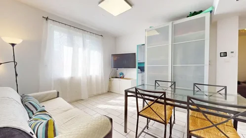 Privatzimmer in der Avenue Alfred Nobel, , bild 7 von 10