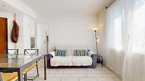 Privatzimmer in der Avenue Alfred Nobel, , bild 8 von 10